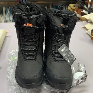 New Women's Black Winter Boots 9.5